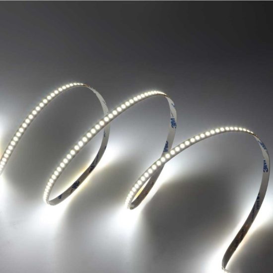 Optonica SMD LED szalag kültéri 182LED/m 14w/m 2835SMD 24V hideg fehér 4874 Optonica SMD LED szalag kültéri 182LED/m 14w/m 2835SMD 24V hideg fehér 4874