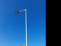   Horganyzott acél lámpaoszlop UTCAI VILÁGÍTÁSHOZ/5 méter/AKÁR TELEPÍTÉSSEL IS
