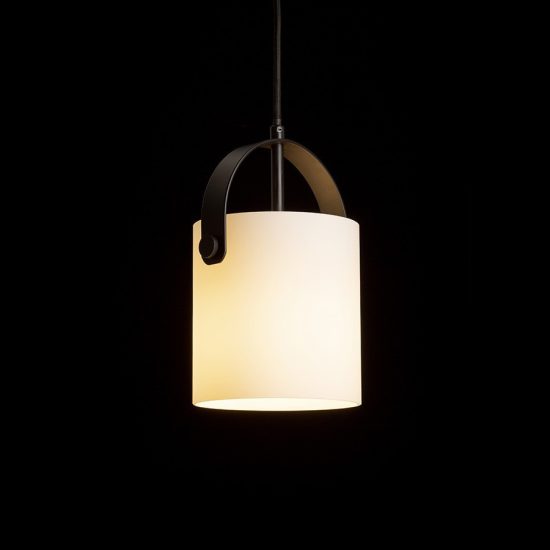 RENDL JULIETTA 16 függö lámpa opál üveg/fekete 230V E27 20W RENDL JULIETTA 16 függö lámpa opál üveg/fekete 230V E27 20W