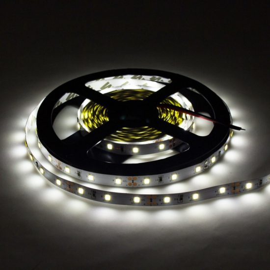 Optonica LED szalag beltéri  (60LED/m-4,8w/m) 3528/12V /hideg fehér/ST4702