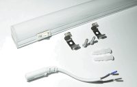   OPTONICA LED fénycső kapcsolóval / T5 / 8W / 570x28mm / hideg fehér / TU5524