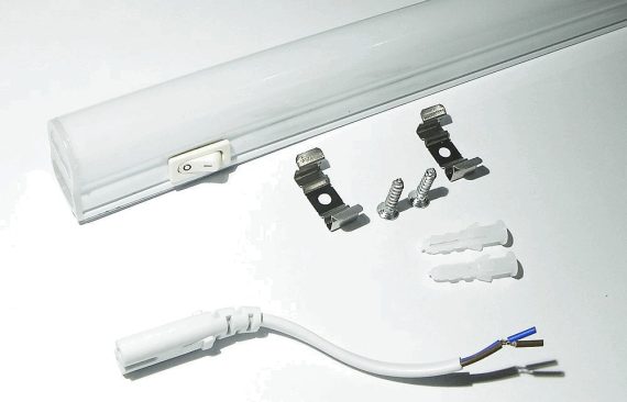 OPTONICA LED fénycső kapcsolóval / T5 / 12W / 870x28mm / hideg fehér / TU5527